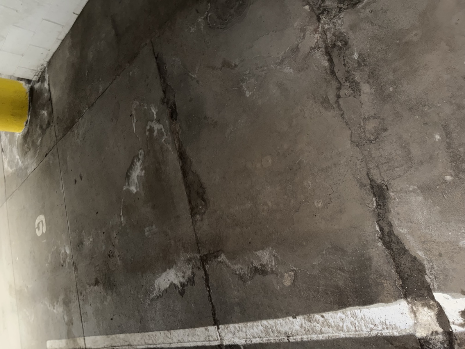 Garage - Floor - 2